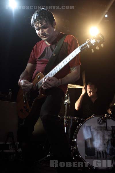 AND YOU WILL KNOW US BY THE TRAIL OF DEAD - 2013-04-17 - PARIS - La Maroquinerie - Conrad Keely - Jamie Miller